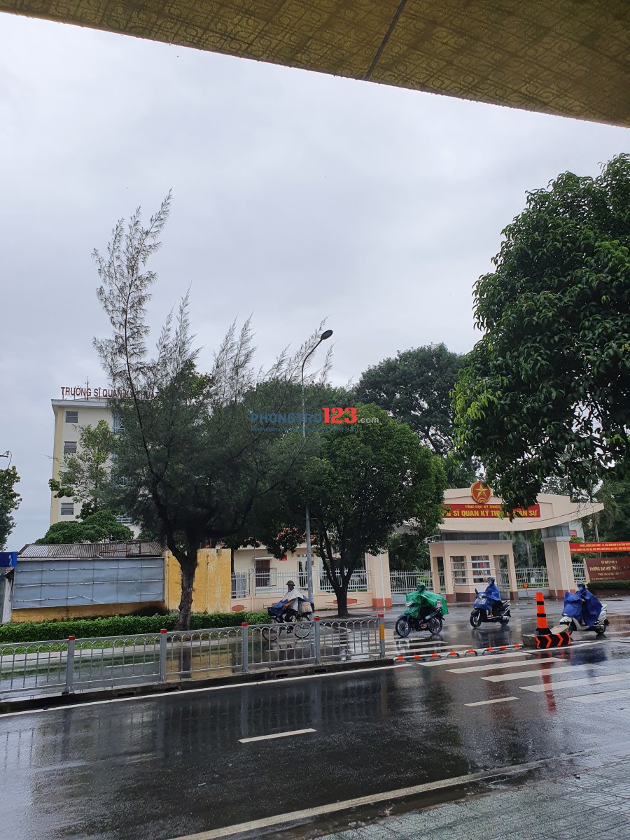 Cho thuê mặt bằng - vỉa hè buổi sáng đường Nguyễn Oanh, quận Gò Vấp