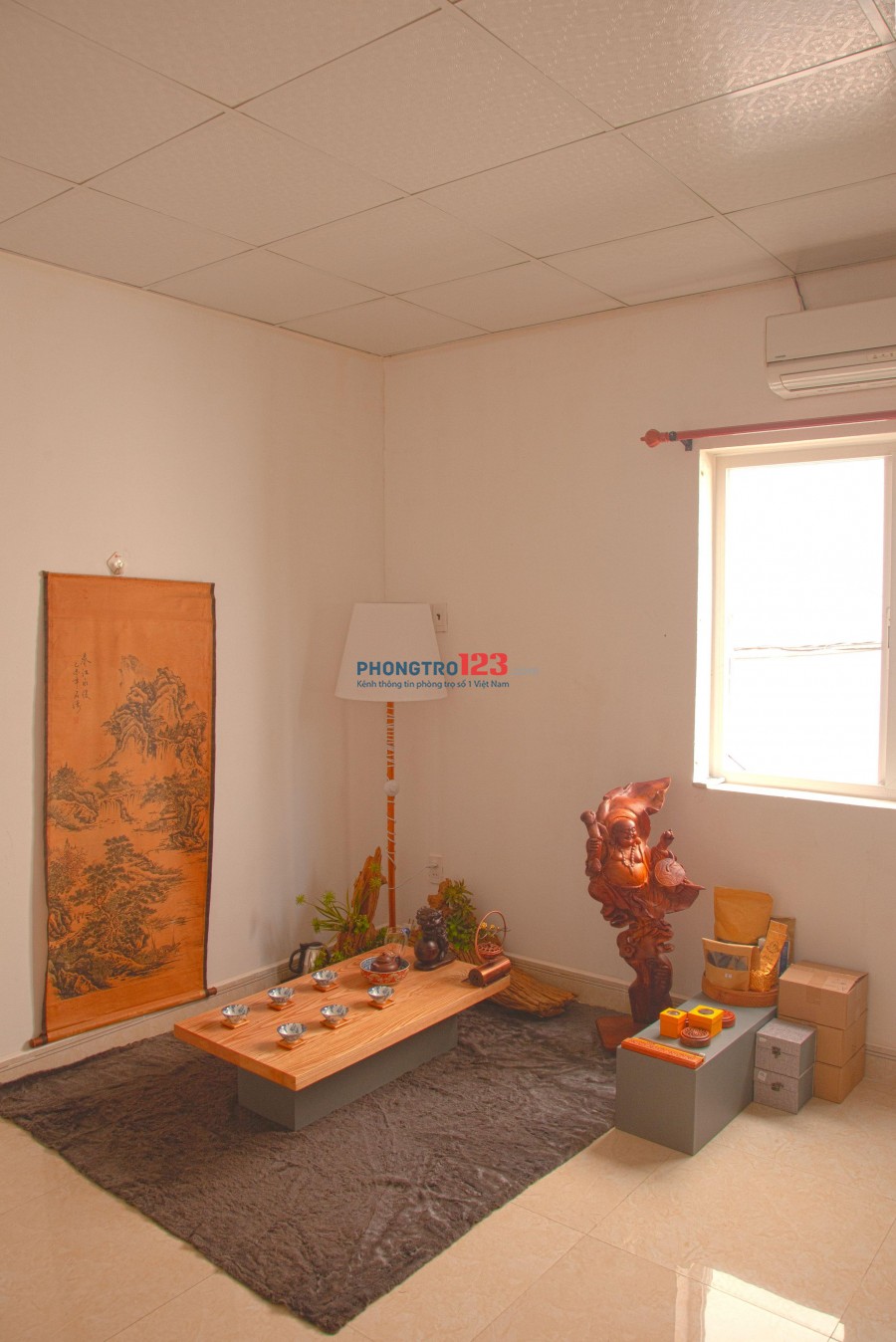 Chia sẻ Mặt bằng - Văn phòng đại diện, Shop trong quán cà phê khu vực sầm uất khu K300 – Nguyễn Bá Tuyển, Quận Tân Bình