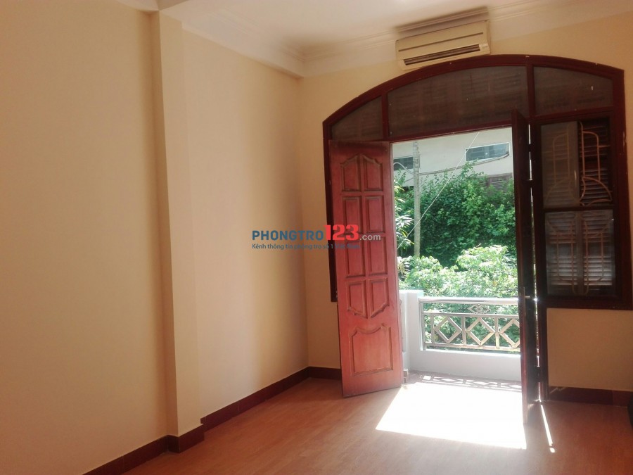Phòng trọ cho thuê giá rẻ, đầy đủ điều hòa, nội thất tại Ngõ 345 Vĩnh Hưng