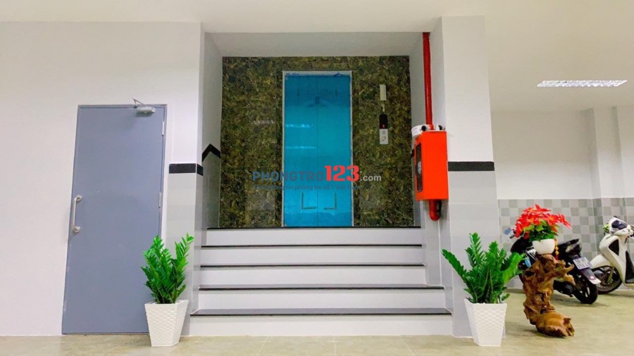 Cho Thuê Kiot kinh doanh cho ở lại và bán tạp hóa PVC DT: 40m2 ở trong tòa nhà 55 phòng có chỗ để xe lối đi riêng,WC riê