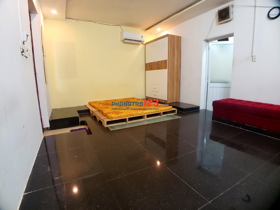 Cho thuê phòng ban công máy lạnh trọ Gò Vấp, giá rẻ