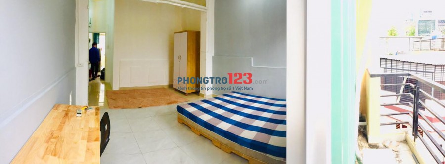 Phòng 35 m2 Cửa Sổ & Ban Công Cực Thoáng - tại Nguyễn Thượng Hiền Phú Nhuận