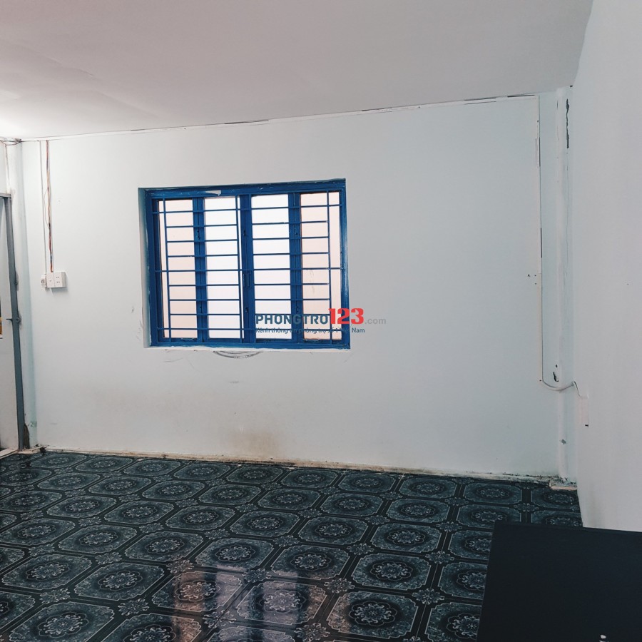 Cho thuê phòng 27m2 không chung chủ, có nội thất