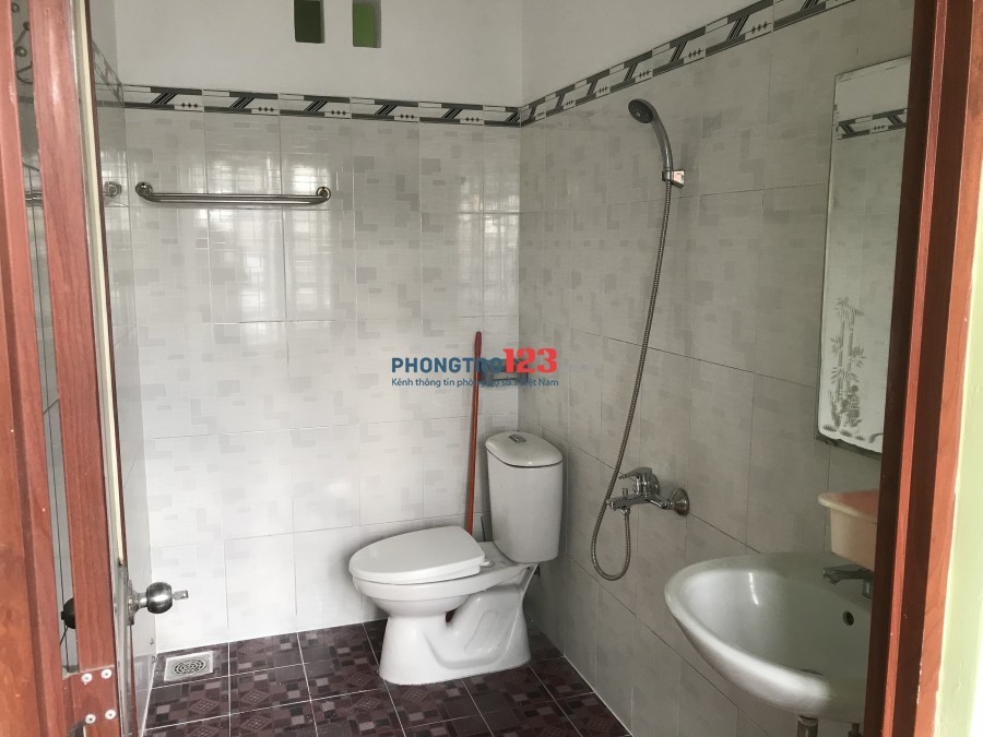 Phòng trọ mới sạch đẹp trung tâm q12, Hóc Môn