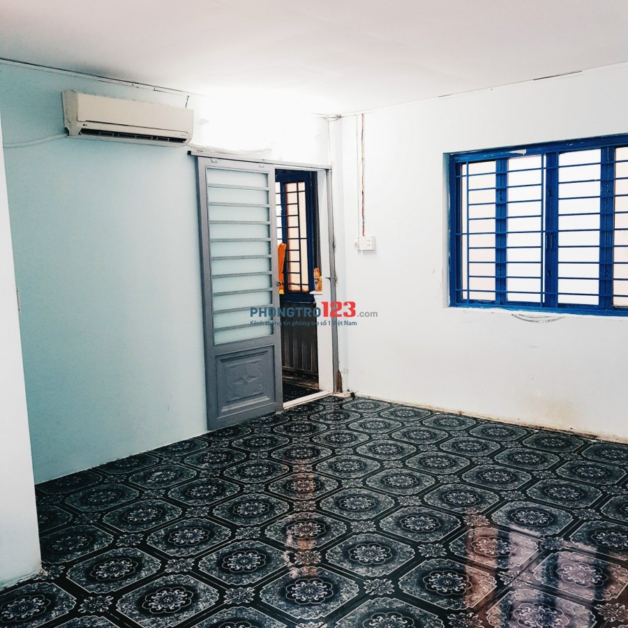 Cho thuê phòng 27m2 không chung chủ, có nội thất