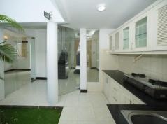 Mini villa / Biệt thự , Nhà mới sơn sửa lại 100%