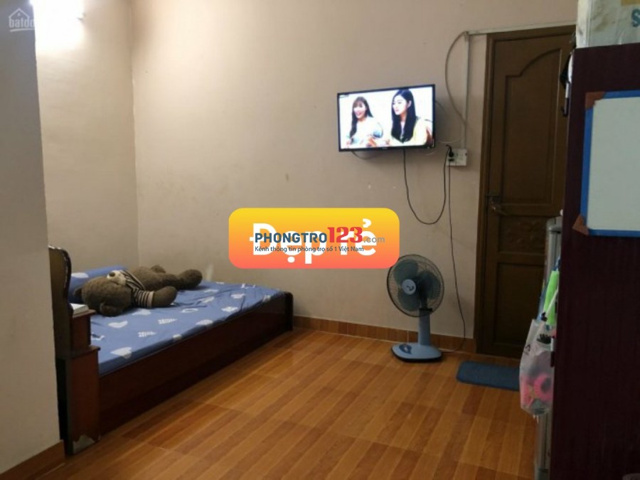 PHÒNG 30M2 GIÁ 3,5TR THÁNG ĐẦY ĐỦ NỘI THẤT : MÁY LẠNH, TỦ , QUẠT, BẾP TẠI 170 ĐÀO DUY ANH P9 PHÚ NHUẬN GẦN CV GIA ĐỊNH