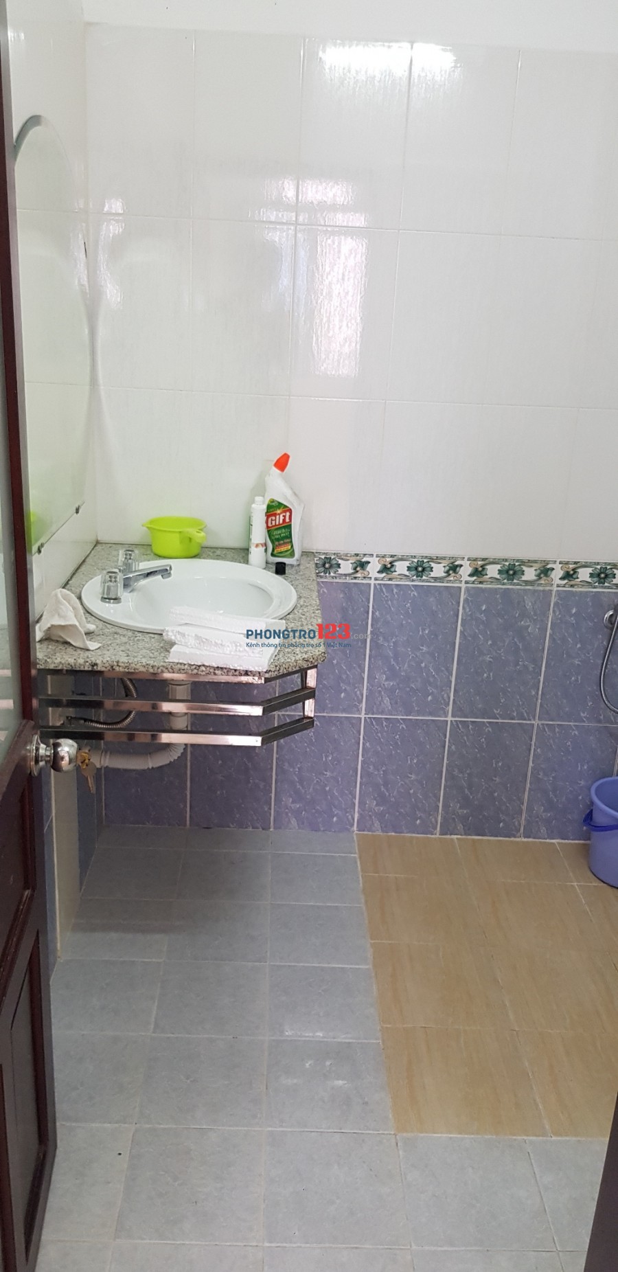 Cần cho thuê phòng rộng đẹp thoáng mát ở 181/3/22 Phan Đăng Lưu, P.1, Q. Phú Nhuận