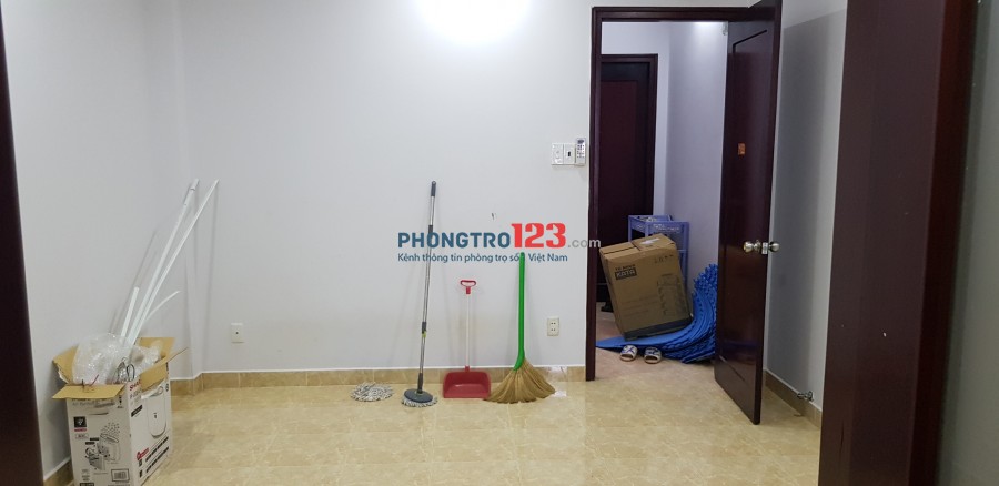 Cần cho thuê phòng rộng đẹp thoáng mát ở 181/3/22 Phan Đăng Lưu, P.1, Q. Phú Nhuận