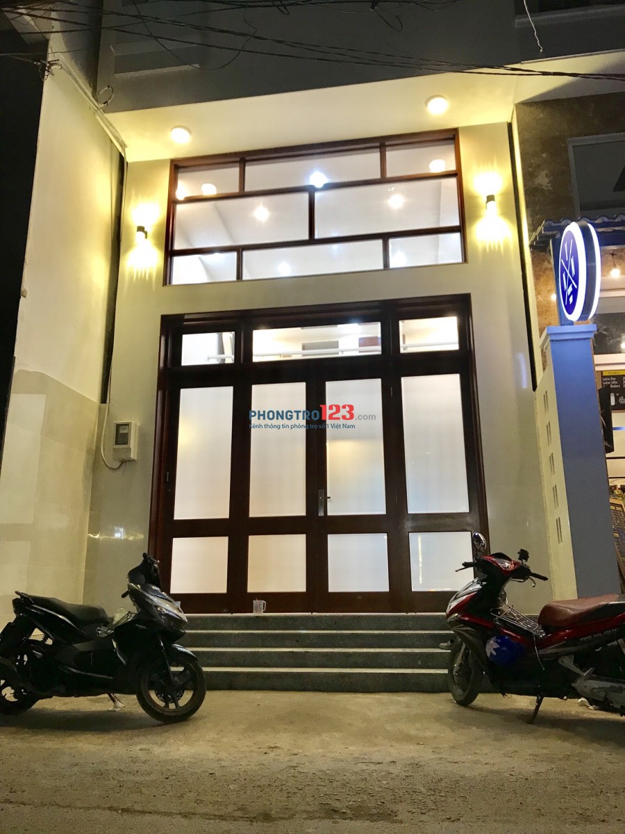 Phòng đẹp có thang máy tại 27 Điện Biên Phủ, quận Bình Thạnh