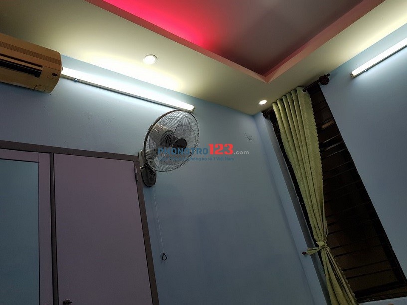 Phòng full tiện nghi, gần ĐH CÔNG NGHIỆP và VLANG