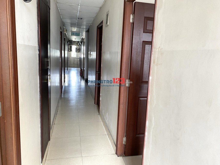 Phòng full nội thất, miễn phí dịch vụ giá 2,1 triệu gần CVPM Quang Trung