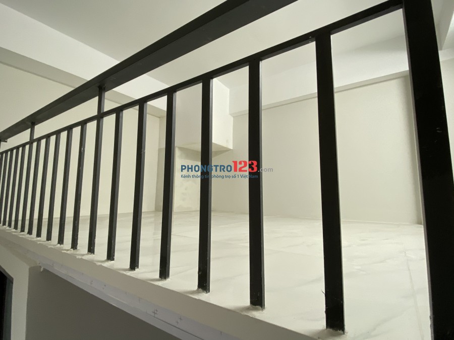Phòng đẹp chuẩn căn hộ, có thang máy, bảo vệ 24/24, gần chợ Hành Thông Tây, đối diện Mercedes Quang Trung