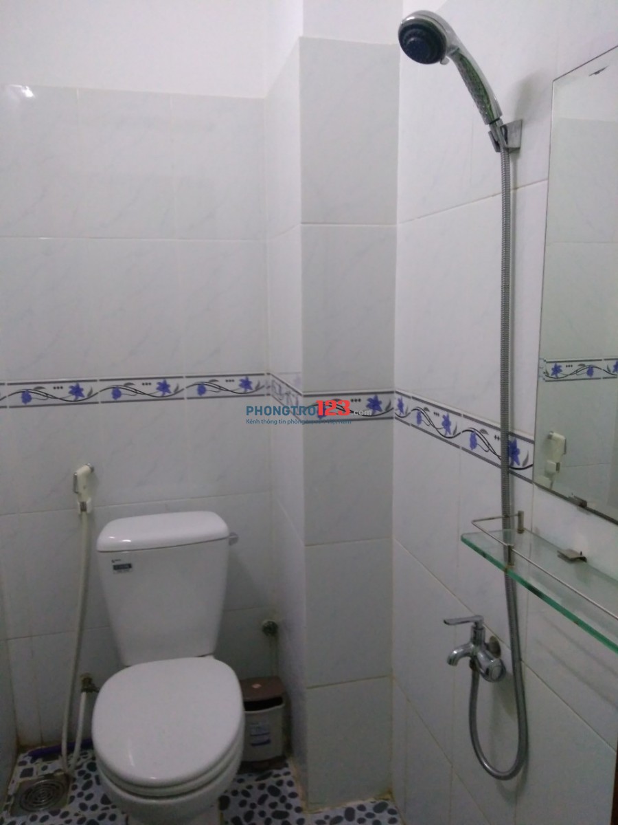 Giá 1tr5 VNĐ - Diện tích 12m2 phòng trọ ĐẸP tại 741 Hương lộ 2