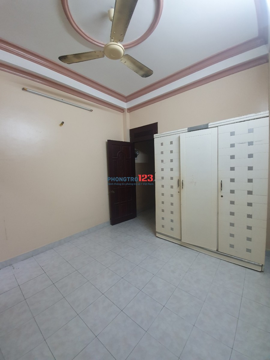 PHÒNG ĐẸP+GIỜ TỰ DO GẦN ĐH VĂN LANG GIÁ 3TR LH 0908091064