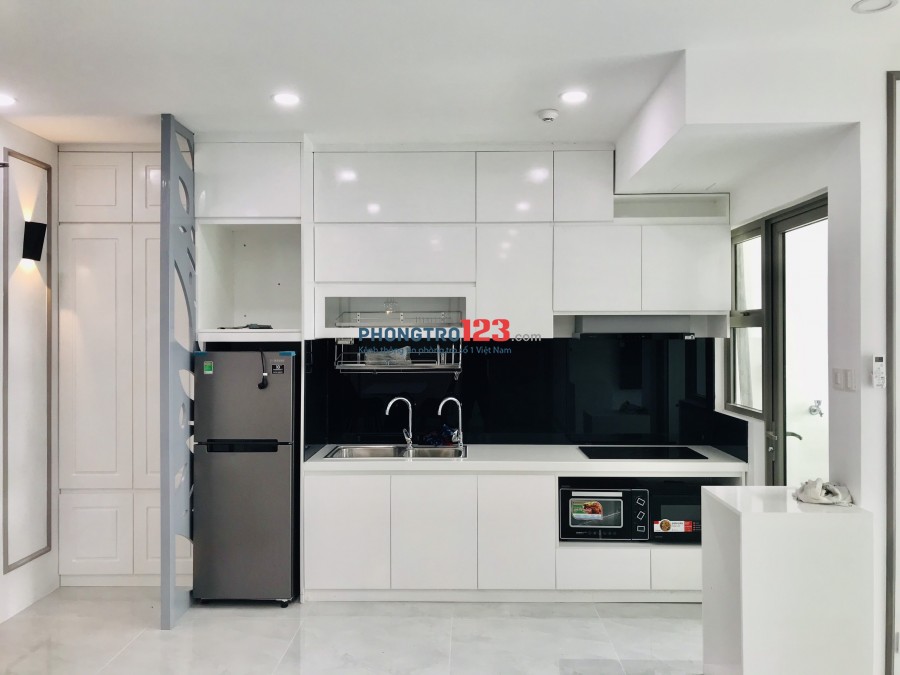 Cho Thuê CH Riviera Point 2PN - Nội Thất 5* - Dọn Vali Vào Ở!