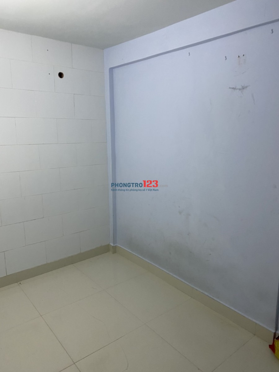 Chính chủ cho thuê nhà nguyên căn 3,5x12 1 trệt 2 lầu 3pn tại 154/25 Nguyễn Kim P6 Q10