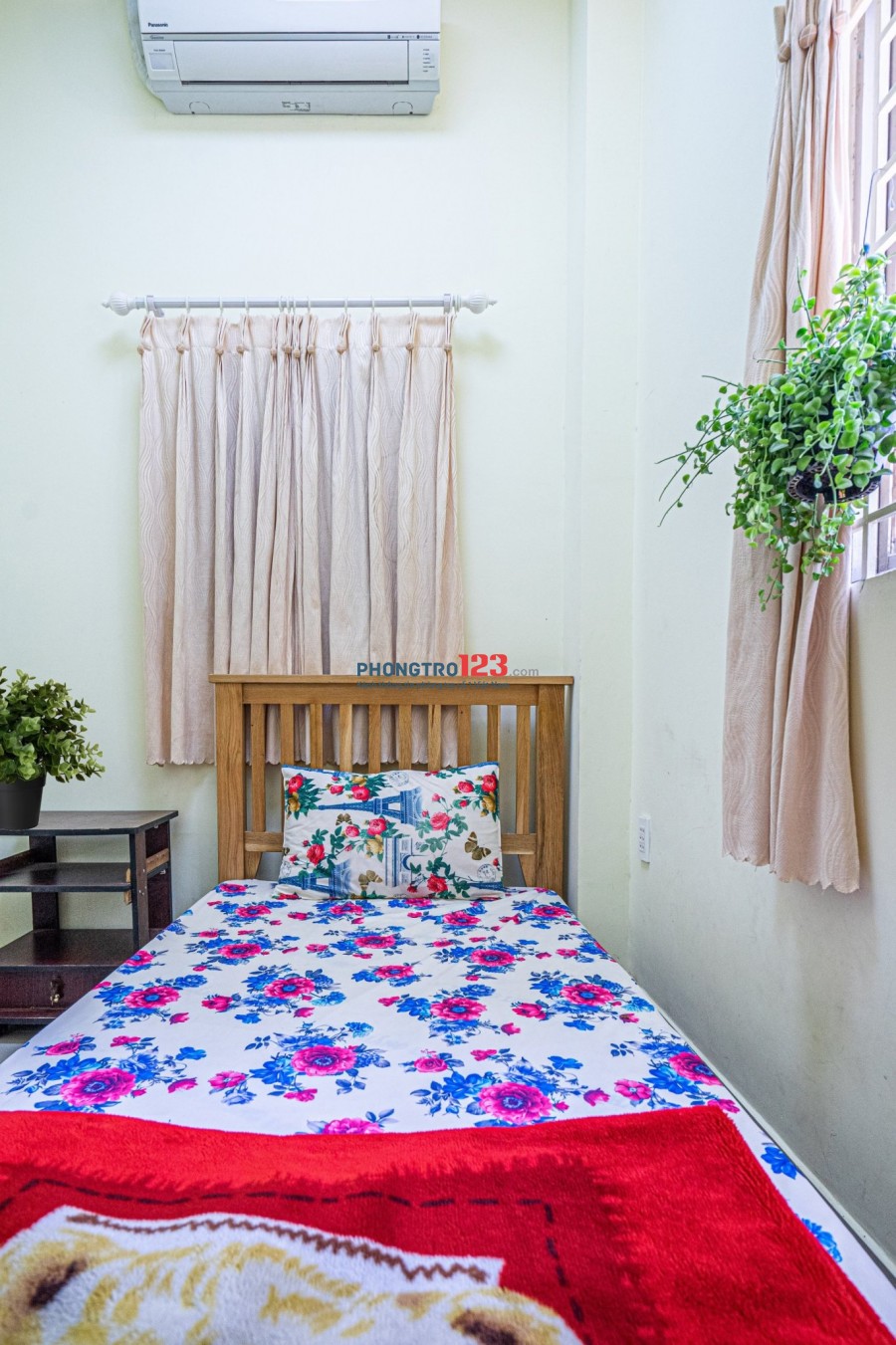 Phòng cho thuê, full nội thất, bếp, wc riêng, tự do, Bùi Viện, Q.1