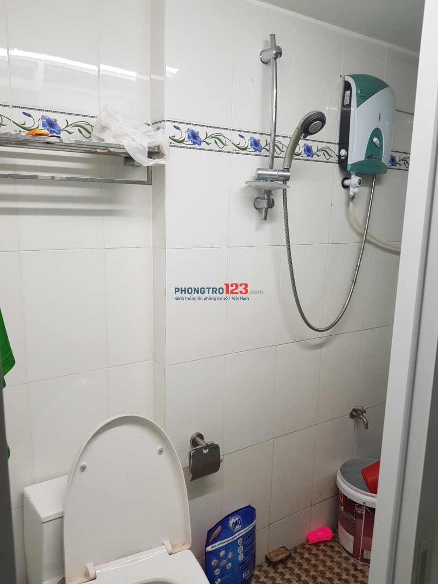 Phòng cho thuê, full nội thất, bếp, wc riêng, tự do, Bùi Viện, Q.1