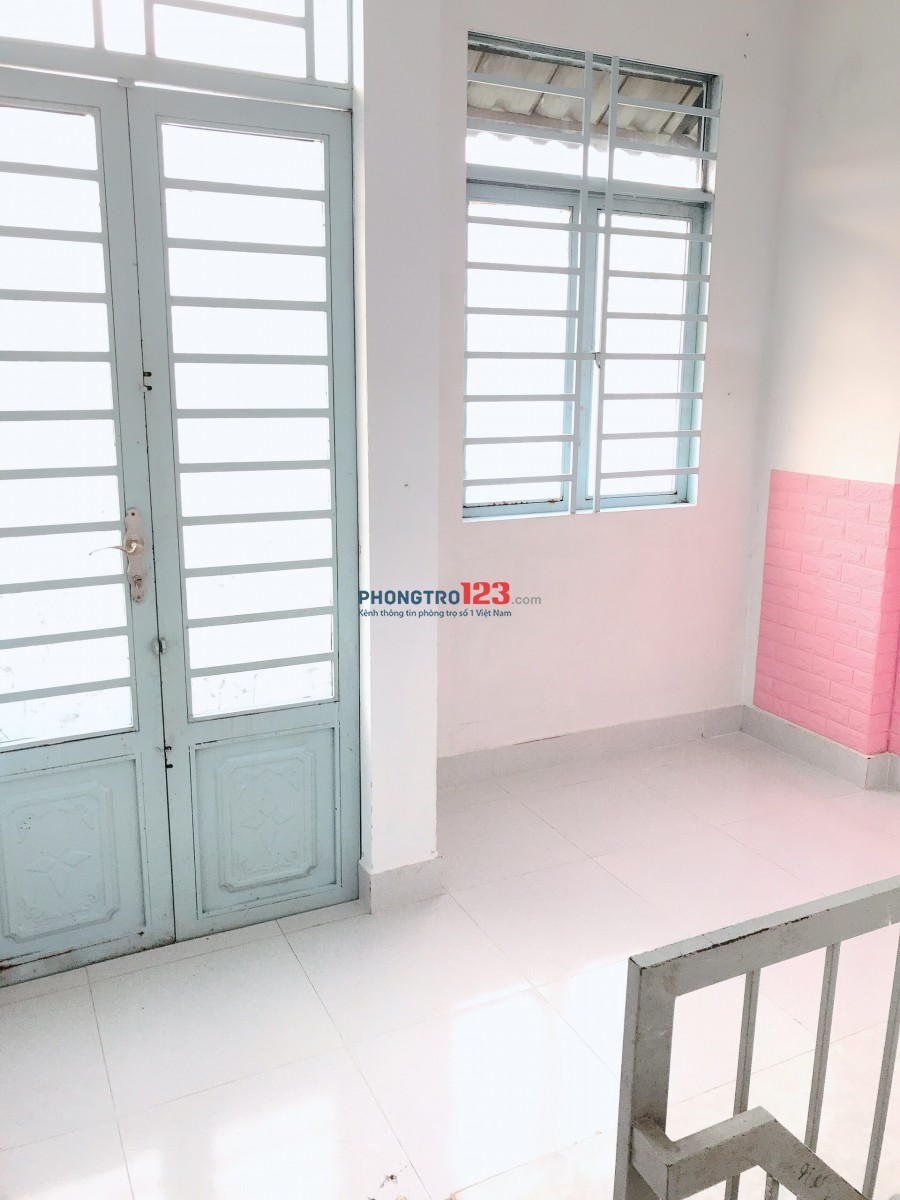 Nhà nguyên căn chính chủ (Gần TTTM GigaMall Thủ Đức)