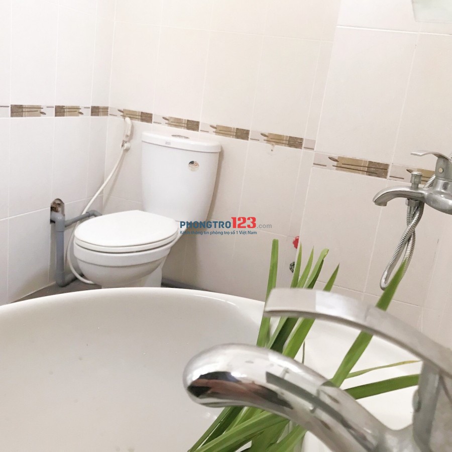 3.8tr GIẢM 2tr/th , mới 100% ,35m2, nội thất cao cấp , view siêu đẹp , ngay ĐH TĐT và Rmit, gần lottle