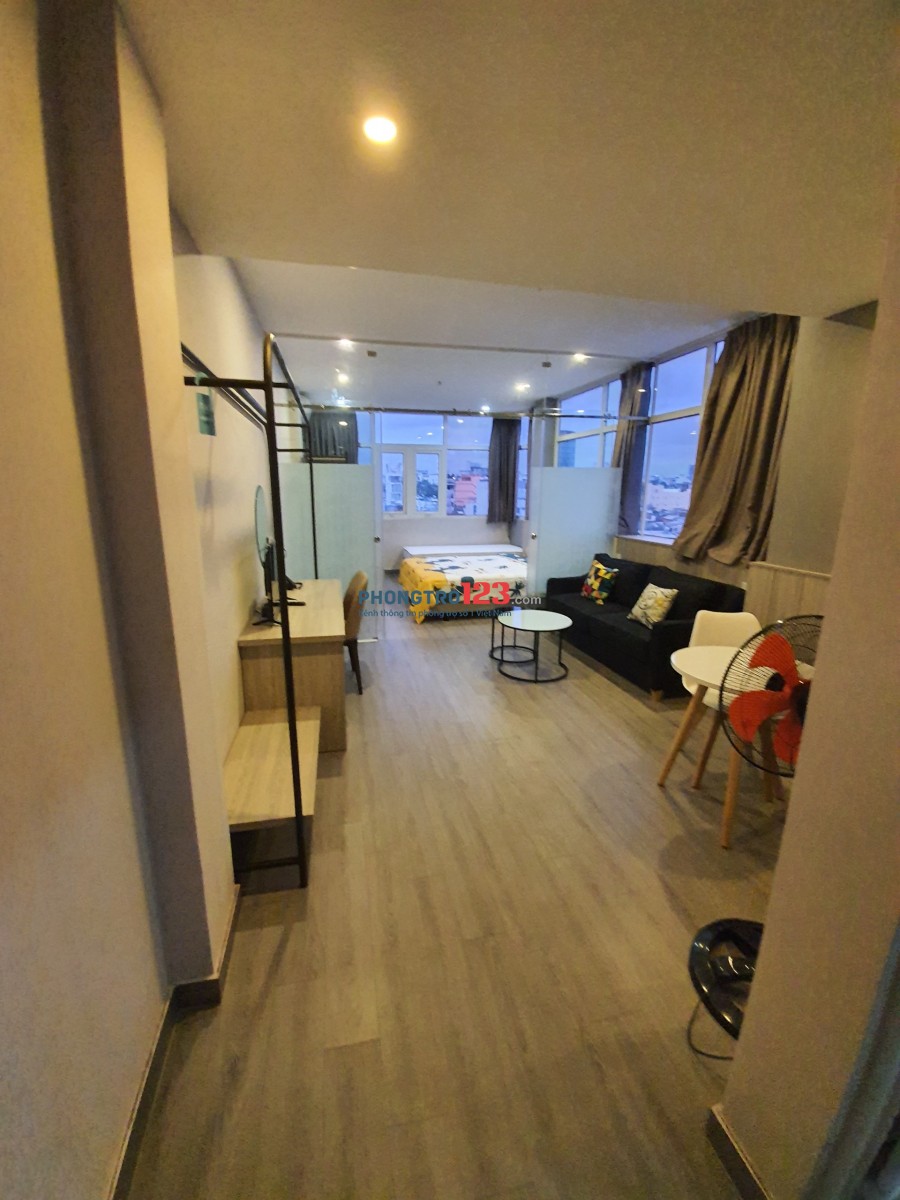 CĂN HỘ DỊCH VỤ FULL NỘI THẤT NẰM NGAY TRUNG TÂM QUẬN 1