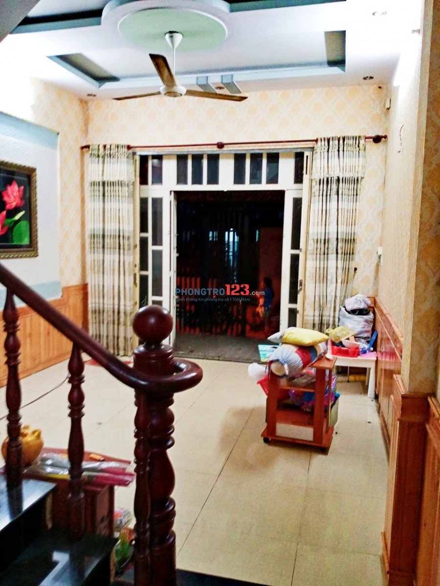 Nhà mới 3 PN ngay trường Nguyễn Thị Nuôi lh : 0901.078.257