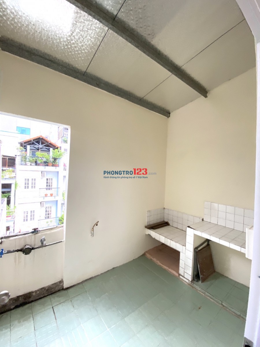 Cho thuê nhà Nguyên căn có nội thất 3pn tại hẻm16 Nguyễn Văn Thương P25 Q Bình Thạnh
