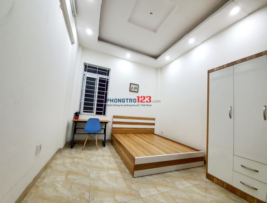 Phòng đẹp gần phố Triều Khúc, đối diện chợ Phùng Khoang, full đồ.