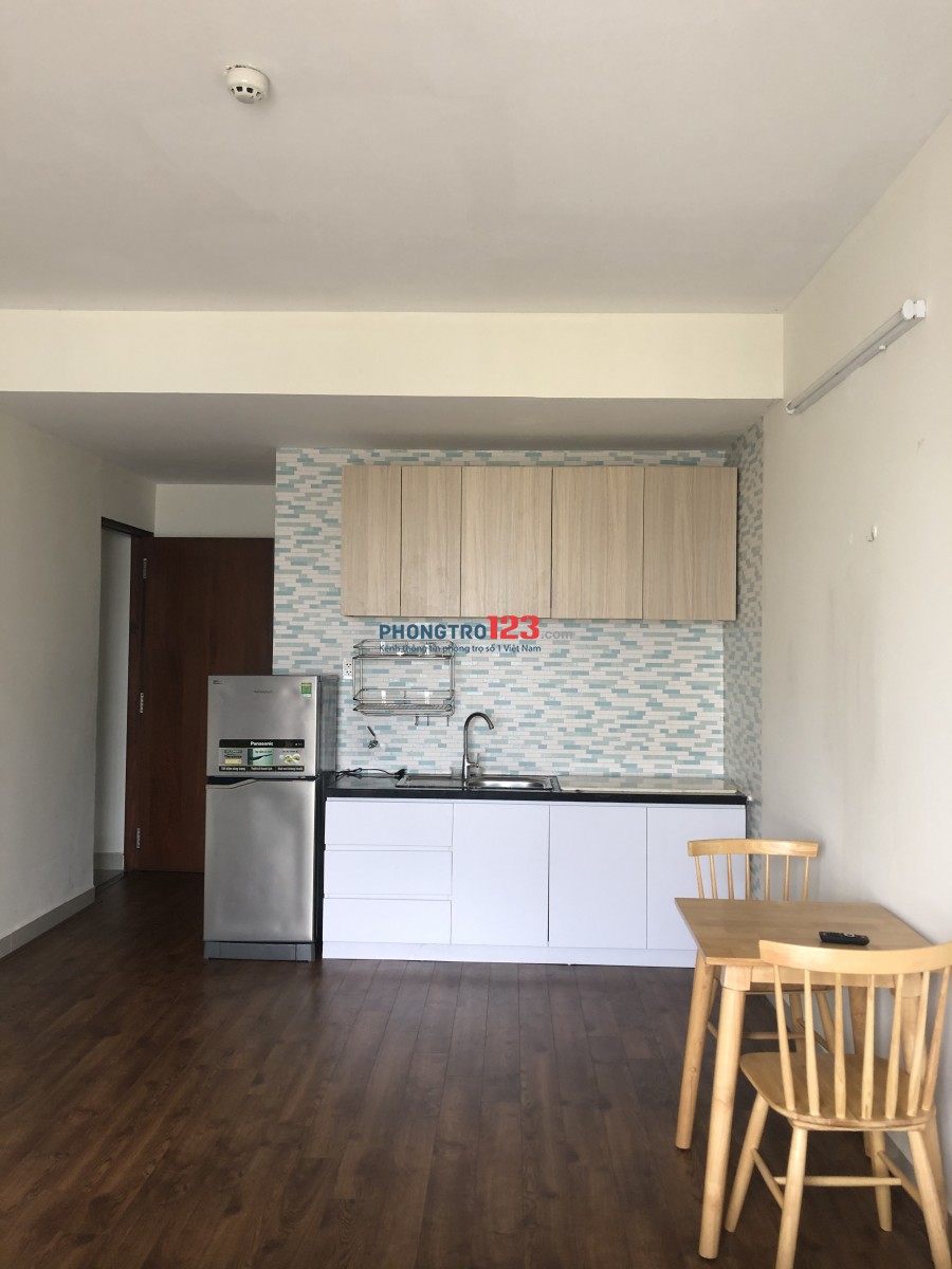Cho thuê căn hộ studio, tầng cao, thoáng mát, giá rẻ