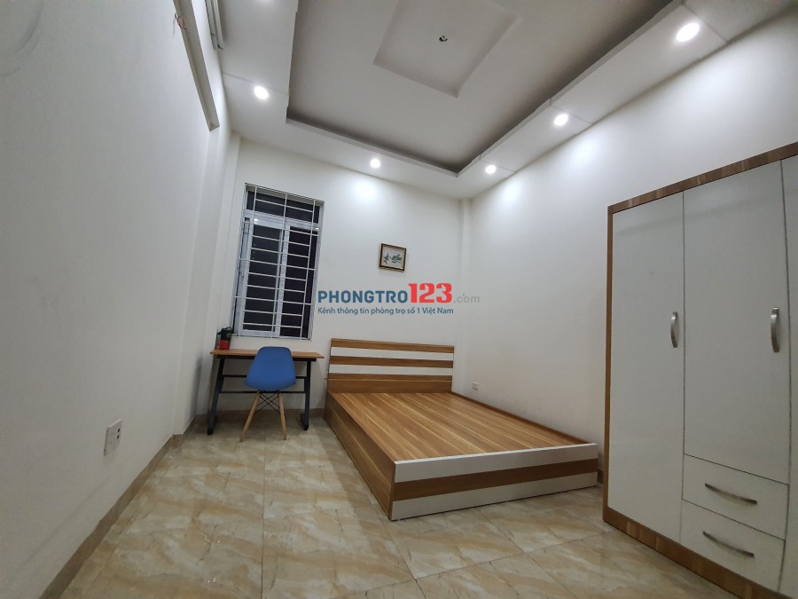 Phòng đẹp gần phố Triều Khúc, đối diện chợ Phùng Khoang, full đồ.
