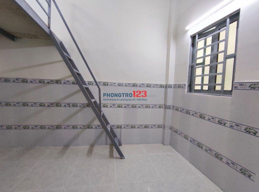 Đối diện đại học Hồng Bàng, Hòa Bình || Phòng mới xây thoáng mát sạch sẽ Gác cao 1.7m Rộng 30m2