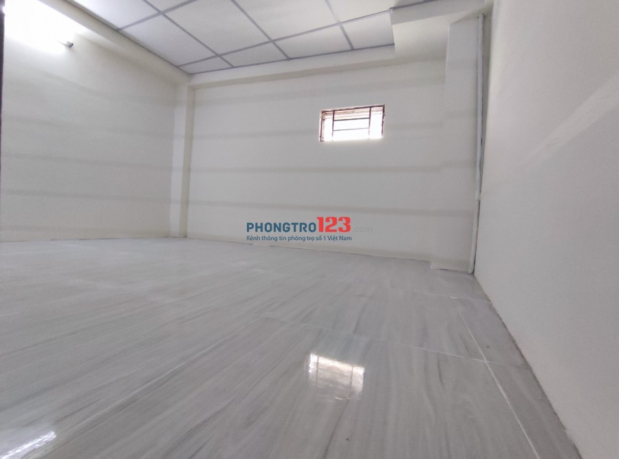 Đối diện đại học Hồng Bàng, Hòa Bình || Phòng mới xây thoáng mát sạch sẽ Gác cao 1.7m Rộng 30m2