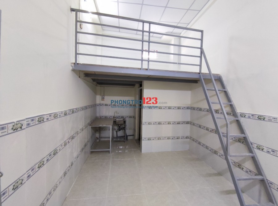 Đối diện đại học Hồng Bàng, Hòa Bình || Phòng mới xây thoáng mát sạch sẽ Gác cao 1.7m Rộng 30m2