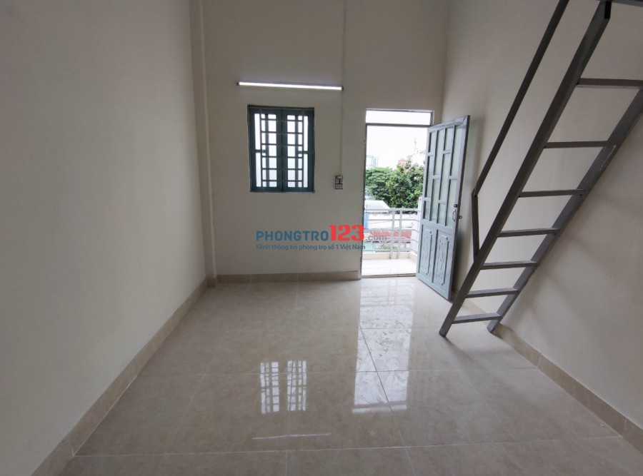 Đối diện đại học Hồng Bàng, Hòa Bình || Phòng mới xây thoáng mát sạch sẽ Gác cao 1.7m Rộng 30m2