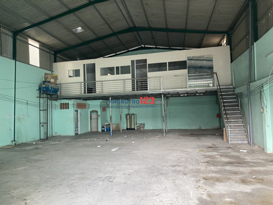 Cho thuê 400m2 KD Kho Xưởng có sẵn nội thất văn phòng tại Mã Lò P Bình Trị Đông A BTân