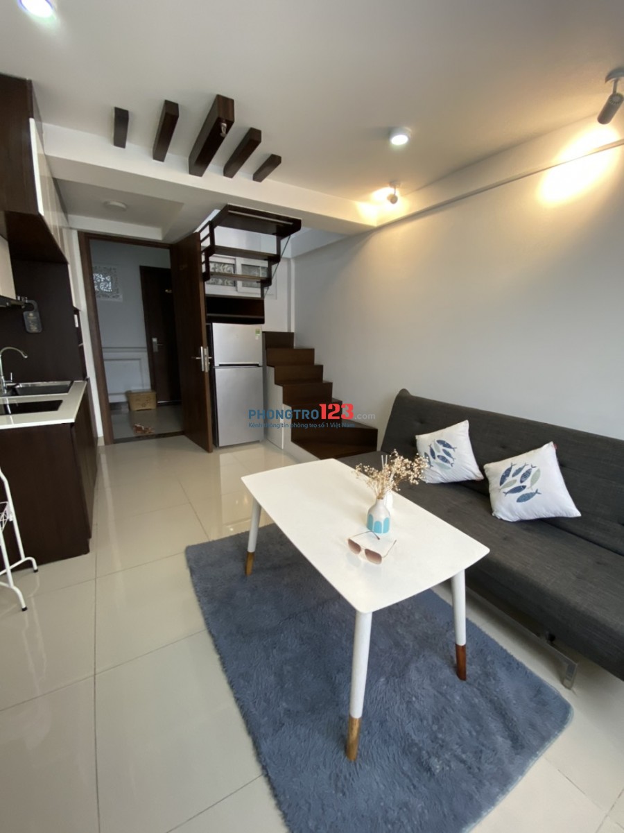 Cho thuê căn hộ dịch vụ dạng DUPLEX full nt gần BigC mặt tiền Nguyễn Thị Thập quận 7
