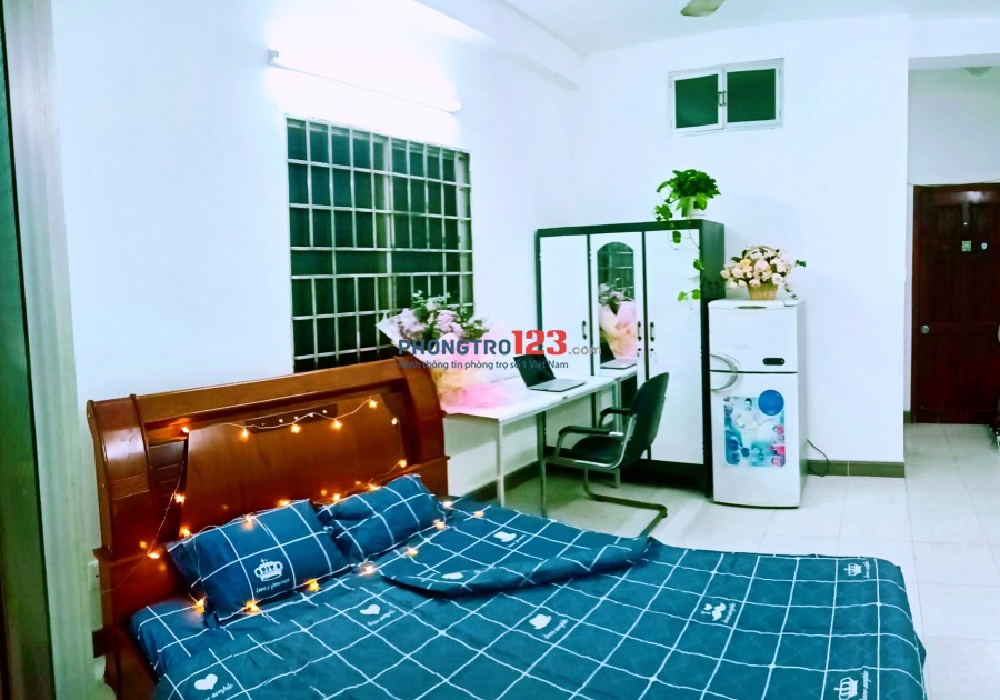 Phòng Nguyễn Oanh, 24m2, Bếp, Cửa sổ RỘNG THOÁNG, Full Nội Thất