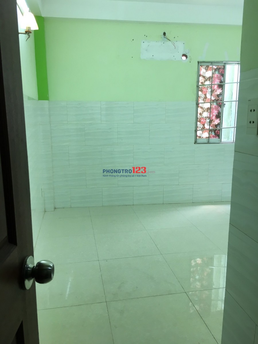 Phòng sạch đẹp, cửa sổ mát mẻ gần Minh Phụng Q.11, giáp Q.10
