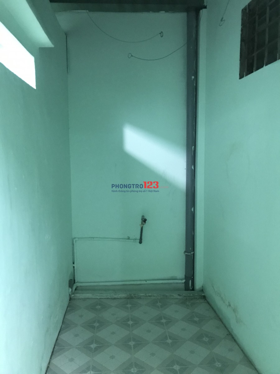 Nhà cho thuê giá tốt (có lầu), hẻm thông xe hơi, P17, Bình Thạnh, 200m đến chợ Thị Nghè