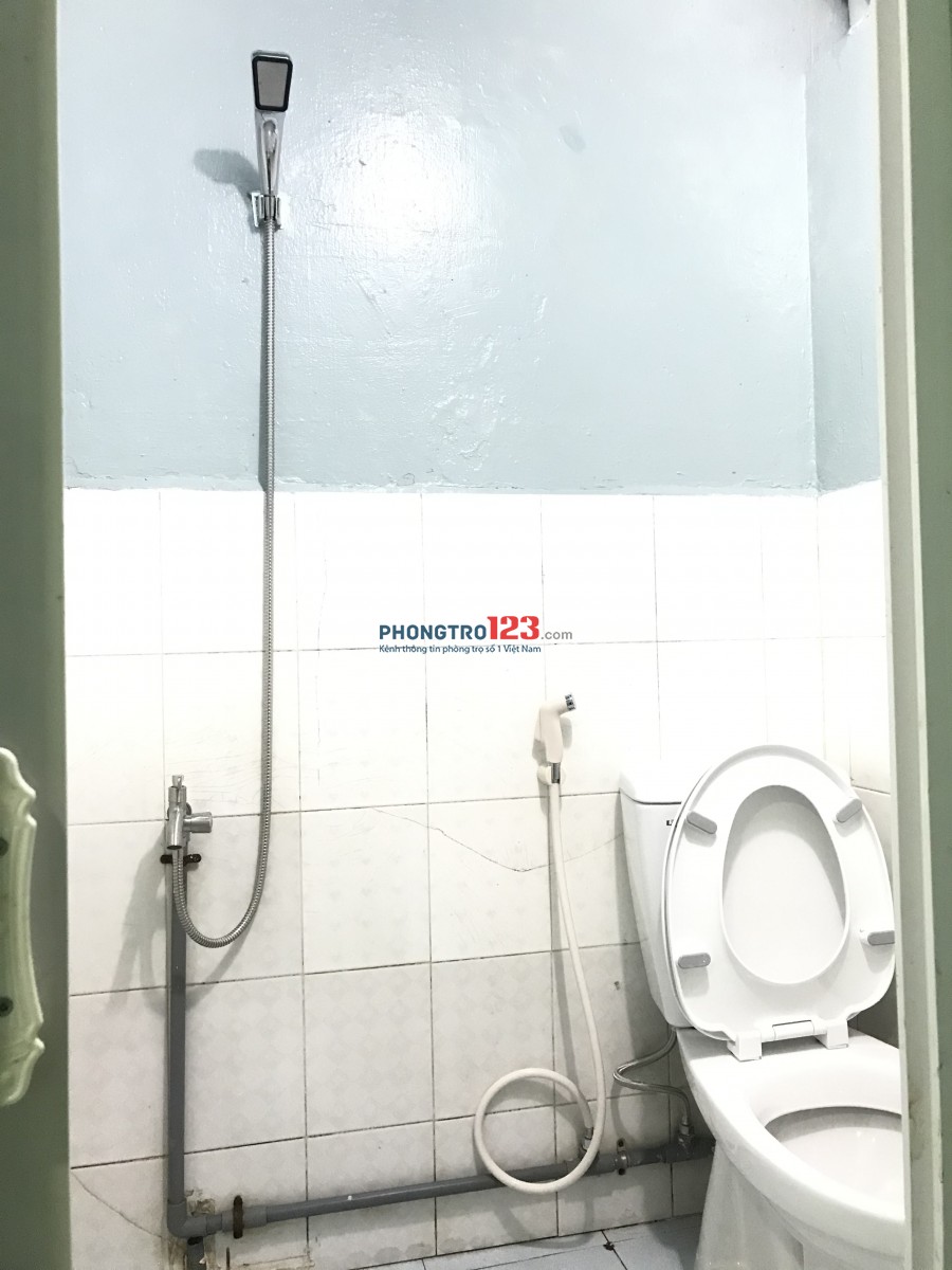 Nhà cho thuê giá tốt (có lầu), hẻm thông xe hơi, P17, Bình Thạnh, 200m đến chợ Thị Nghè