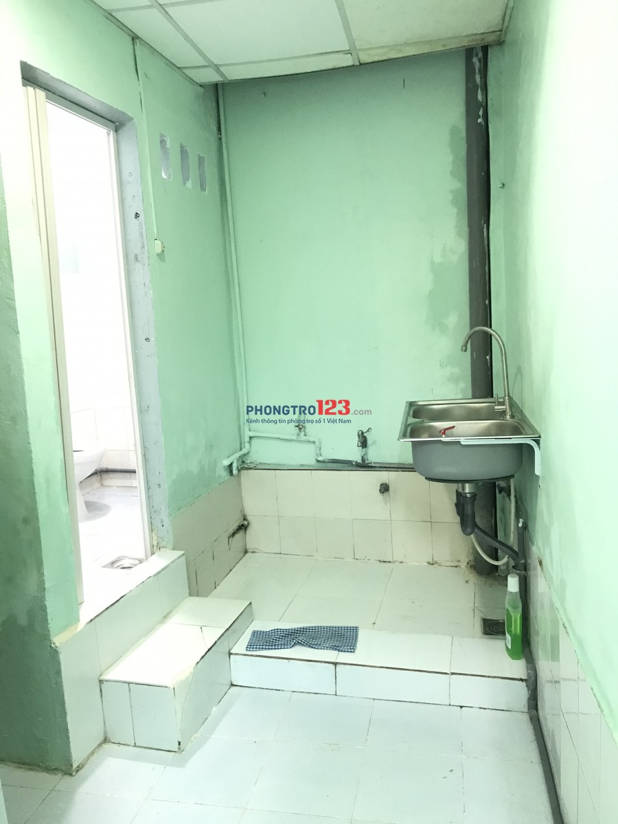 Nhà cho thuê giá tốt (có lầu), hẻm thông xe hơi, P17, Bình Thạnh, 200m đến chợ Thị Nghè