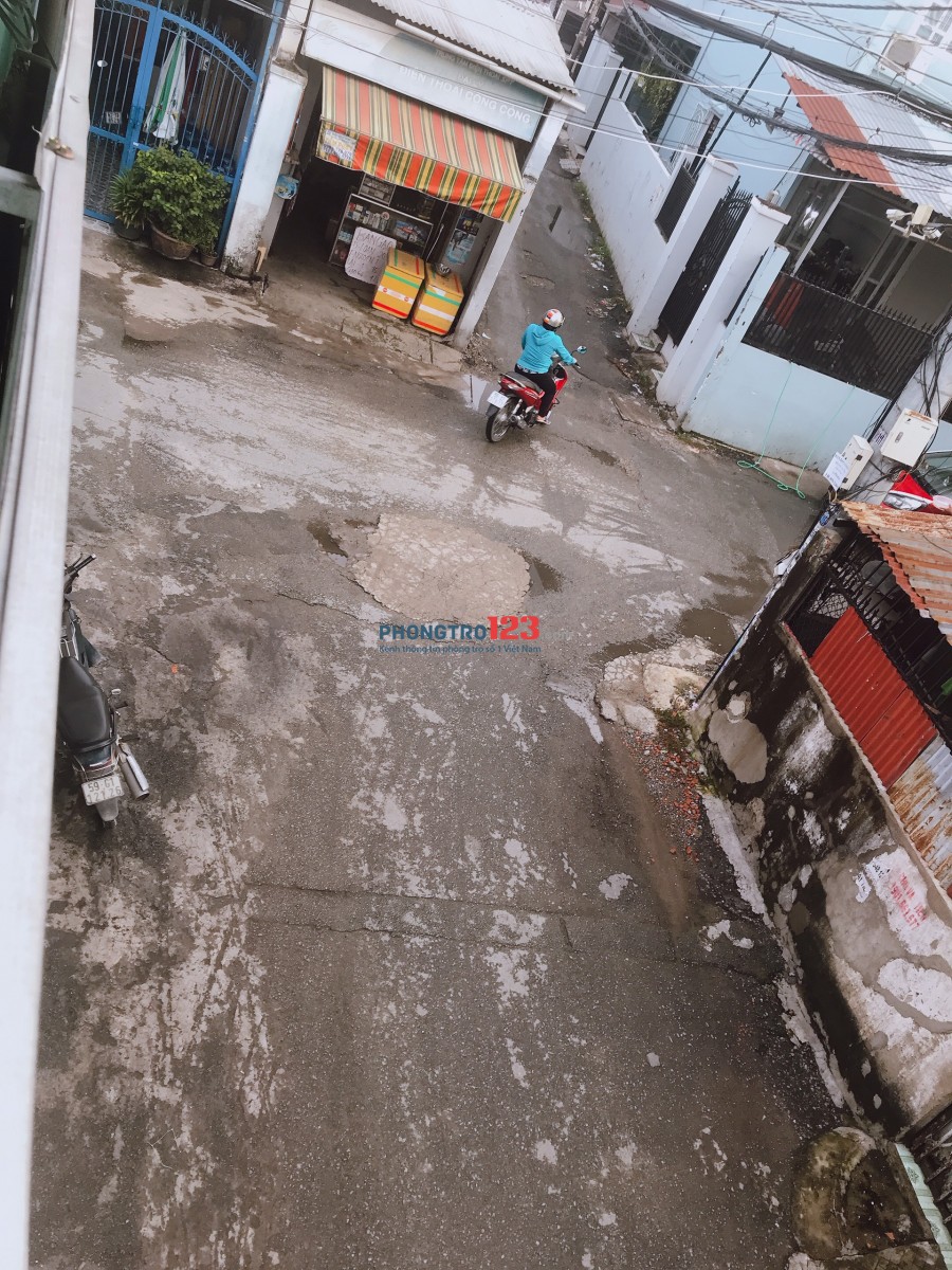 [Quận 12] Phòng trọ mới, 36m2, 1 trệt 1 gác suốt, 2.5tr/tháng, lối đi riêng, ngay Mega Market