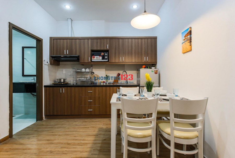 Căn Hộ Q1 2PN,1PN có gát rộng hơn 70m2 giá chỉ ( 7.500.000-10.500.000)