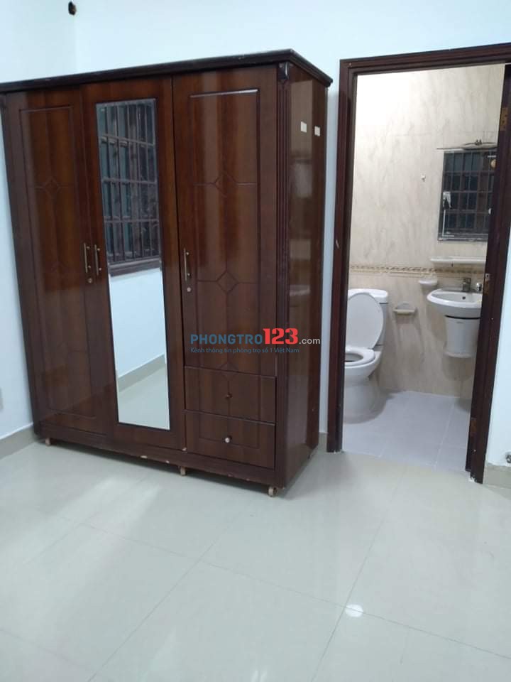 Cho thuê phòng 20m2 có máy lạnh tại Nguyễn Đăng Giai P Thảo Điền Q2 giá từ 3,7tr/th