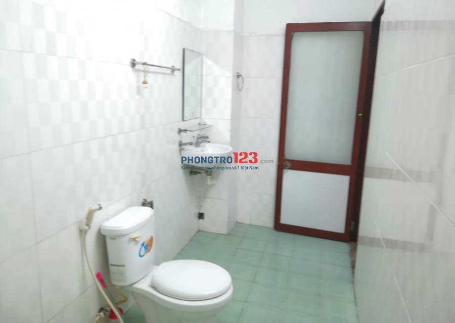 Phòng Trọ Tolet Riêng Tân Phú- Gần Công Viên Đầm Sen và 3 Trường Đại Học Giãm Covi 3 Tháng Đầu 300k