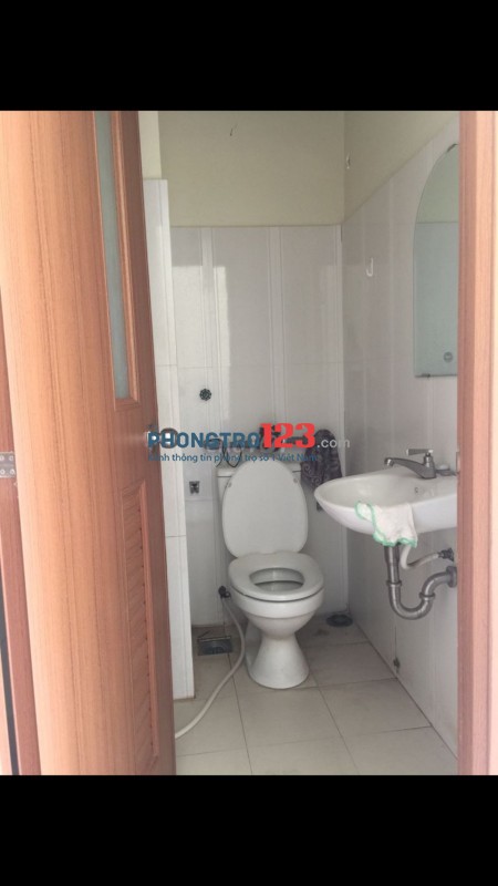 Cho thuê phòng đường Cao Thắng Sư Vạn Hạnh Quận 10.