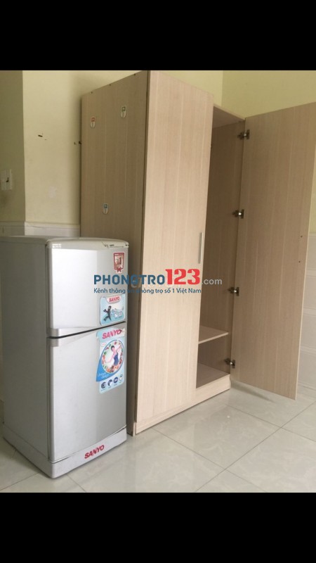 Cho thuê phòng đường Cao Thắng Sư Vạn Hạnh Quận 10.