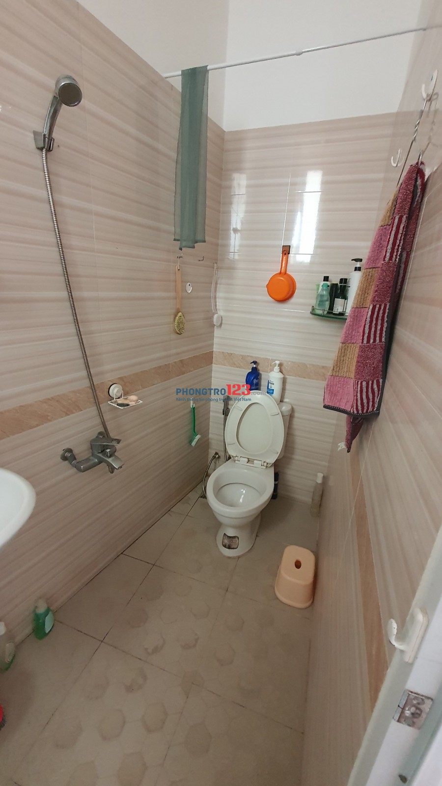 TÌM NAM Ở GHÉP PHÒNG MÁY LẠNH, GIỜ TỰ DO