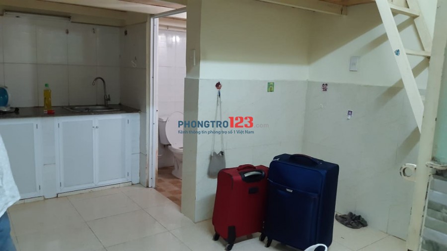 Mình là nữ hiện đang cần tìm tìm gấp 1 - 2 bạn nữ share phòng ở quận 12